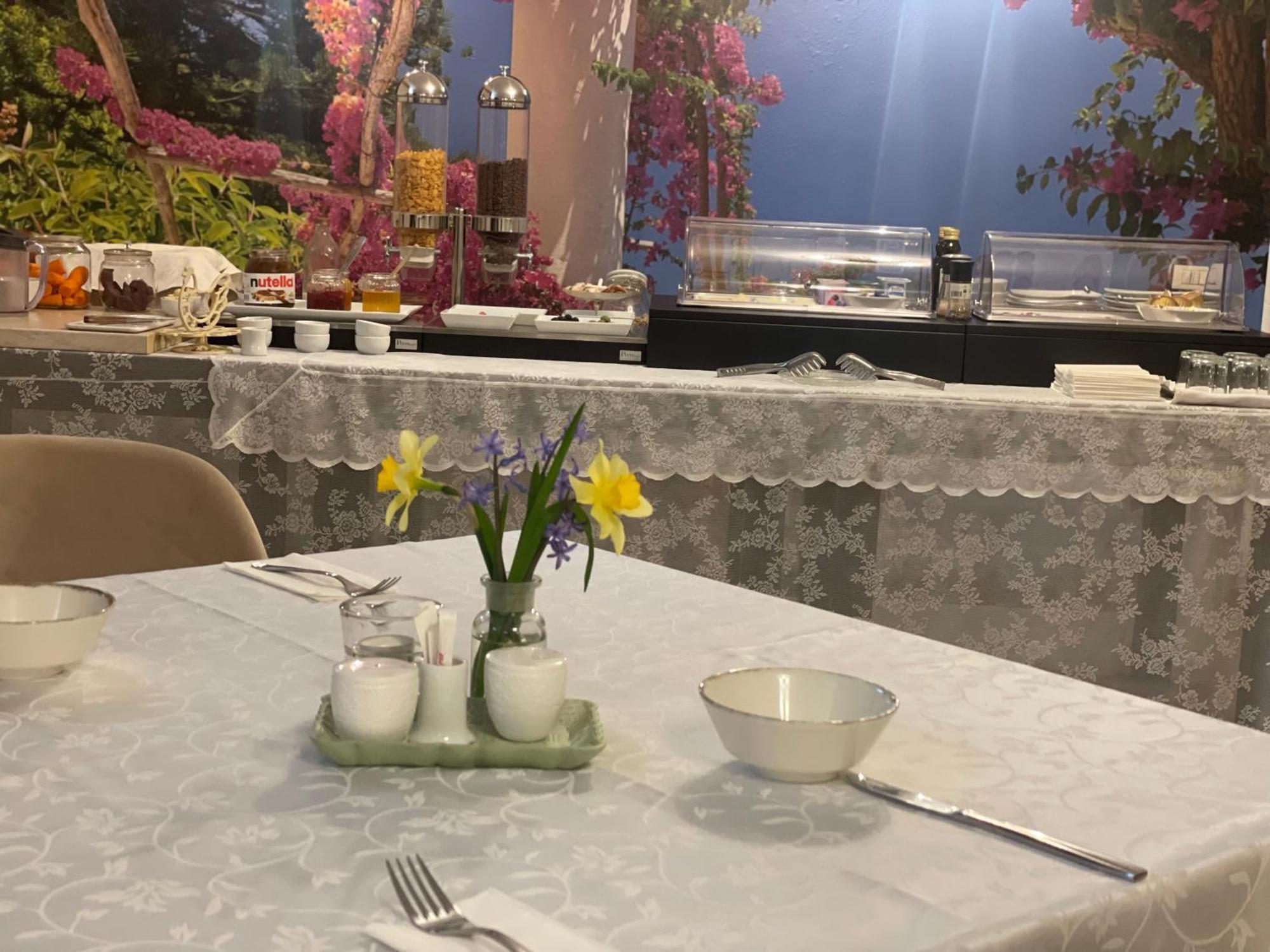 Pensiunea Marylou 阿尔巴·尤利亚· 外观 照片